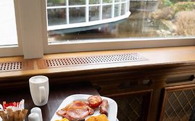 The Glendalough Hotel